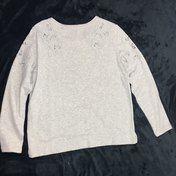 Dalia sweater - Picture 8 of 11